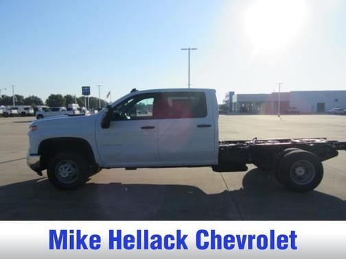 2026 Chevrolet Silverado 3500 WT