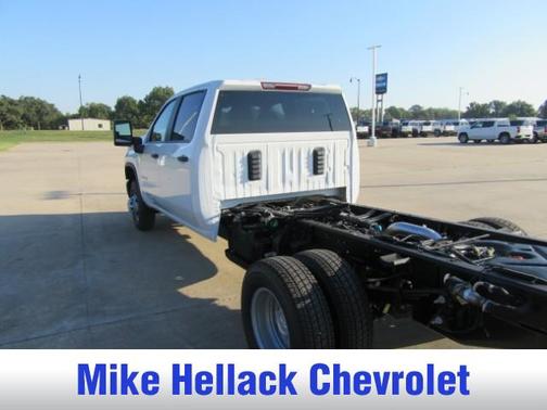 2026 Chevrolet Silverado 3500 WT