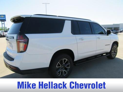 2023 Chevrolet Suburban 4WD Z71