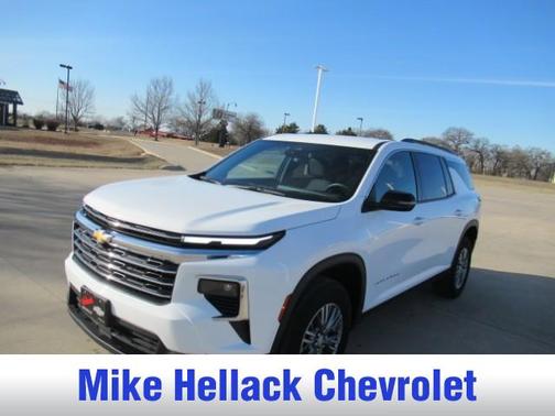 2025 Chevrolet Traverse LT