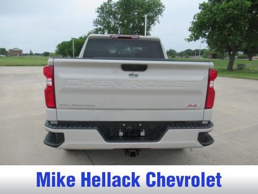White Sands 2026 Chevrolet Silverado 1500 RST