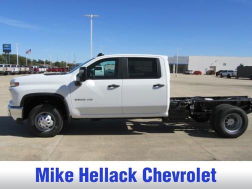 2026 Chevrolet Silverado 3500 WT