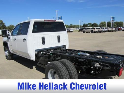 2026 Chevrolet Silverado 3500 WT
