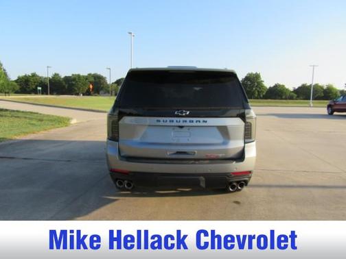 2025 Chevrolet Suburban RST