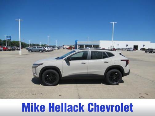 White Sands 2026 Chevrolet Trax FWD ACTIV