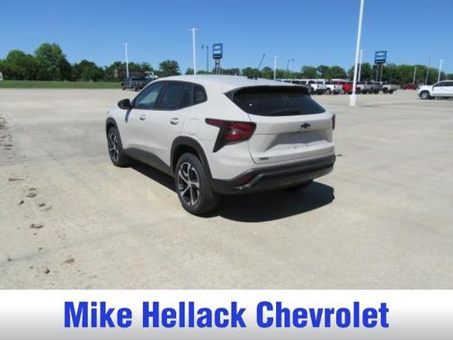 White Sands 2026 Chevrolet Trax FWD 1RS