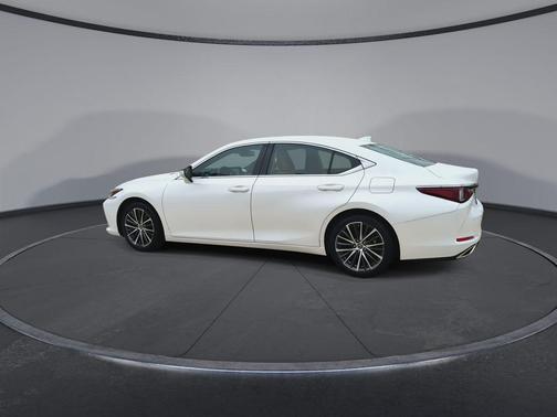 Eminent White Pearl 2025 Lexus ES 350 Base