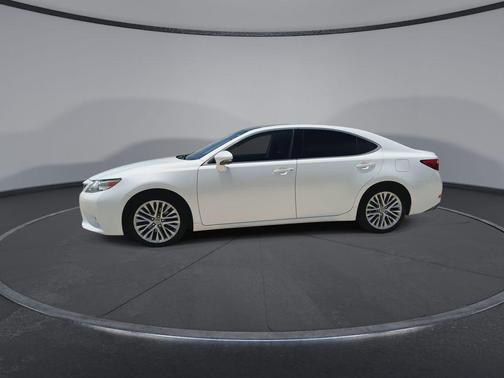 Starfire Pearl 2015 Lexus ES 350 Base
