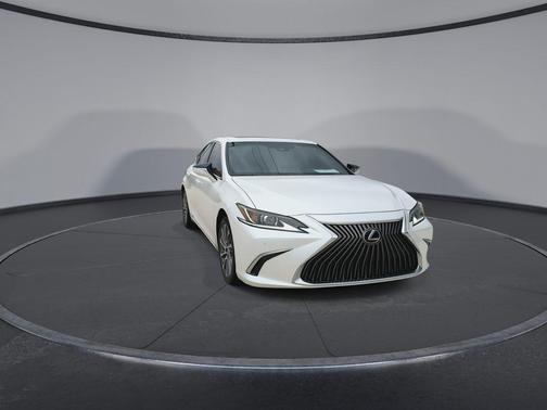 Eminent White Pearl 2020 Lexus ES 350 Base