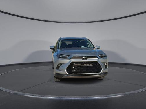 Celestial Silver Metallic 2024 Toyota Grand Highlander Limited