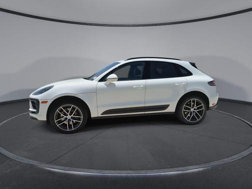 2023 Porsche Macan T