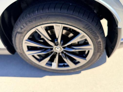Iridium 2026 Lexus RX 350 F SPORT Design
