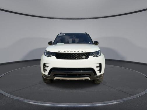 Fuji White 2020 Land Rover Discovery Landmark Edition