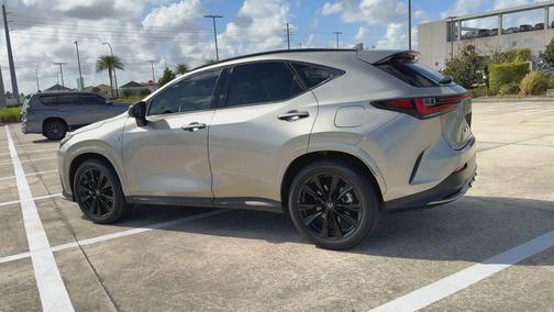 Atomic Silver 2024 Lexus NX 350 F SPORT Handling