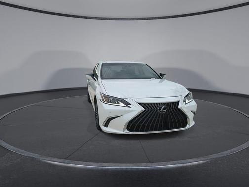 Eminent White Pearl 2025 Lexus ES 350 Base