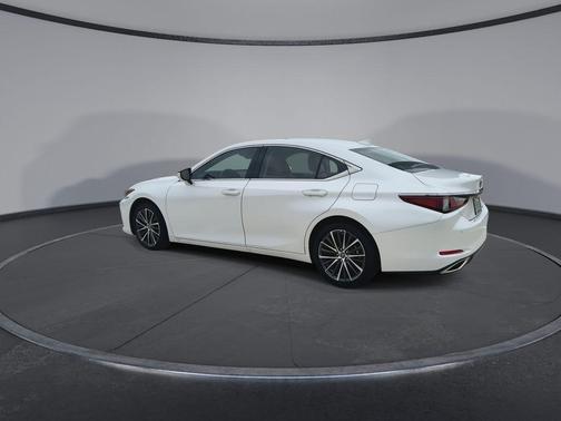 Eminent White Pearl 2025 Lexus ES 350 Base