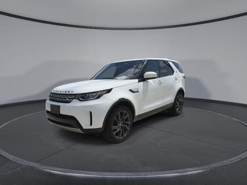 Fuji White 2018 Land Rover Discovery HSE