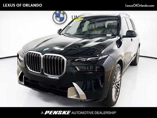 Black Sapphire Metallic 2023 BMW X7 xDrive40i