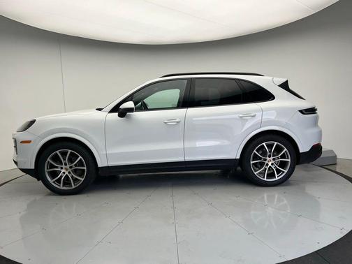 2025 Porsche Cayenne Cayenne