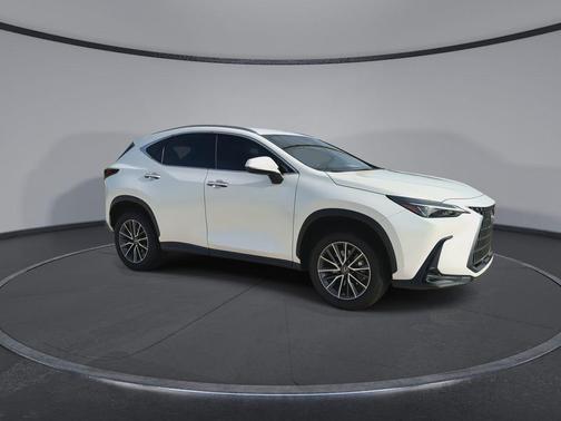 Eminent White Pearl 2024 Lexus NX 250 Base