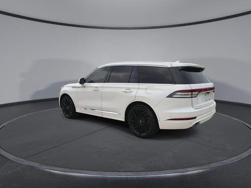 PRISTINE WHITE 2021 Lincoln Aviator Reserve