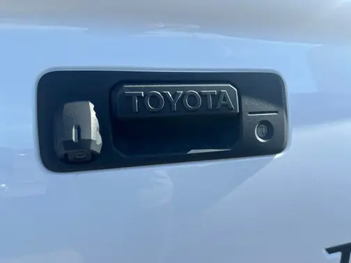 White 2020 Toyota Tundra SR5