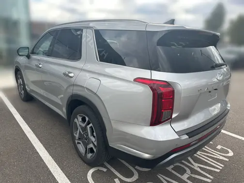 Silver 2024 Hyundai PALISADE Limited