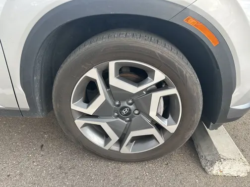 Silver 2024 Hyundai PALISADE Limited