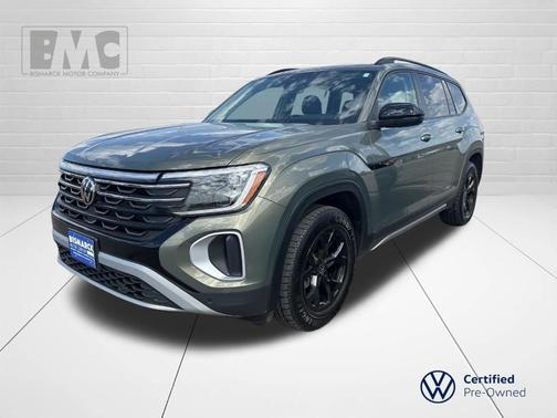 Avocado Green 2024 Volkswagen Atlas 2.0T Peak Edition SE w/Technology