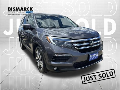 Modern Steel Metallic 2016 Honda Pilot Touring