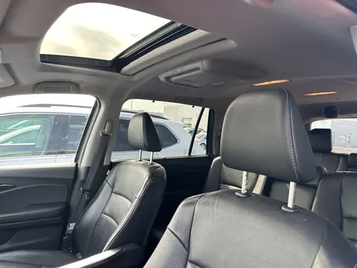 Gray 2016 Honda Pilot Touring