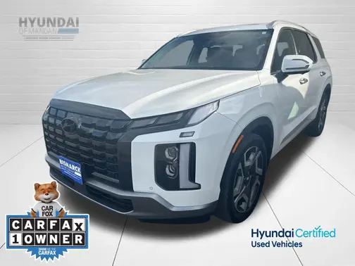 White 2023 Hyundai PALISADE Limited
