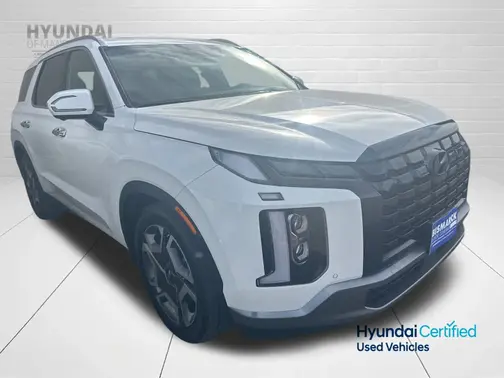 White 2023 Hyundai PALISADE Limited