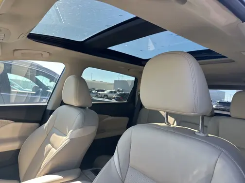 White 2020 Nissan Murano SL