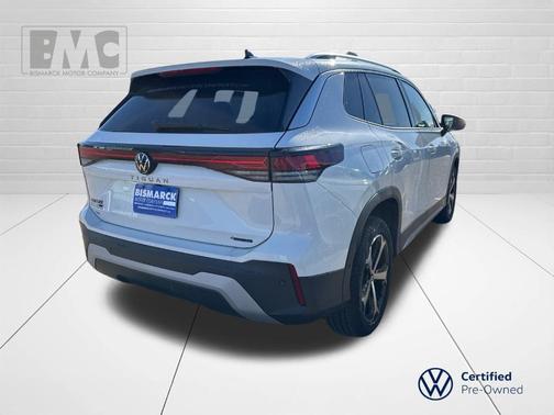 2025 Volkswagen Tiguan 2.0T SE