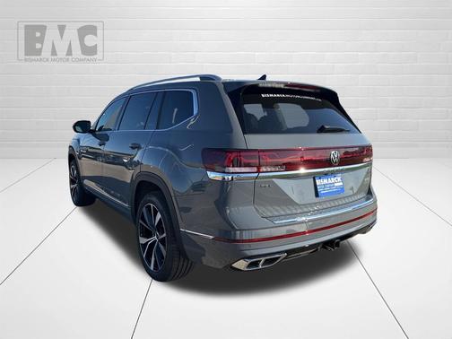 Pure Gray 2026 Volkswagen Atlas 2.0T SEL Premium R-Line 4MOTION