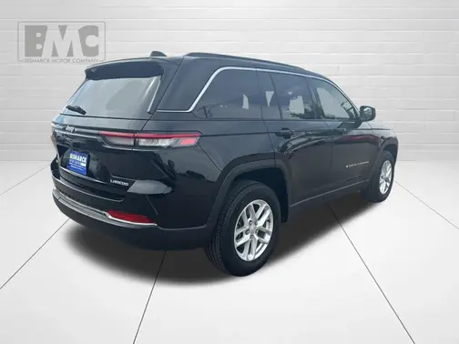 Black 2024 Jeep Grand Cherokee Laredo