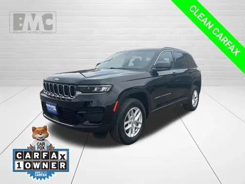 Black 2024 Jeep Grand Cherokee Laredo
