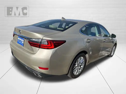 Beige 2018 Lexus ES 350 350