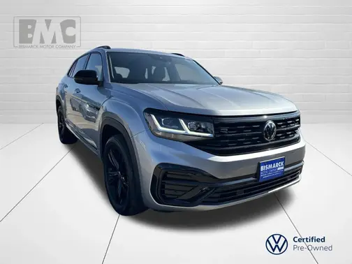 Silver 2023 Volkswagen Atlas Cross Sport 3.6L V6 SEL R-Line