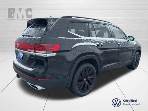 2024 Volkswagen Atlas 2.0T SE