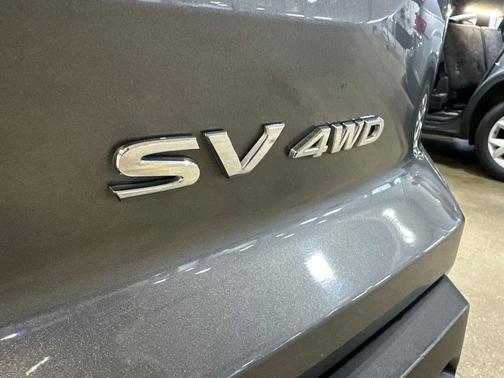 Gun Metallic 2024 Nissan Pathfinder SV 4WD