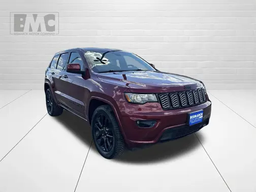 Red 2020 Jeep Grand Cherokee Altitude