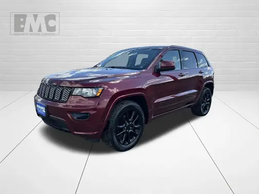 Red 2020 Jeep Grand Cherokee Altitude