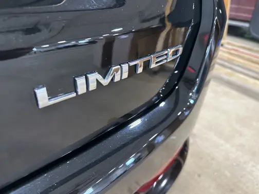 Black 2024 Jeep Compass Limited