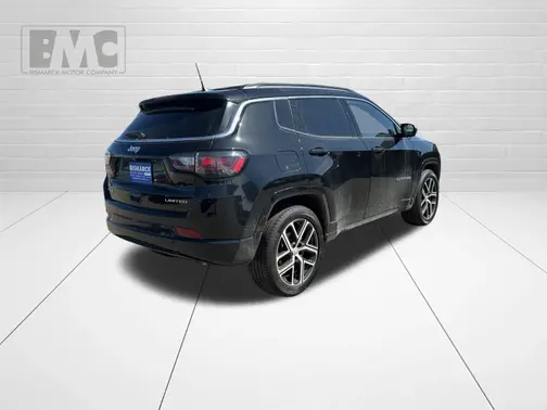 Black 2024 Jeep Compass Limited