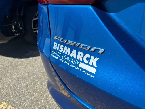 Blue 2017 Ford Fusion SE