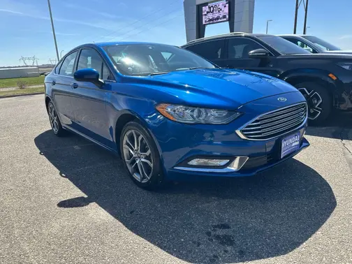 Blue 2017 Ford Fusion SE