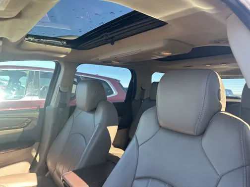 White 2016 GMC Acadia Denali