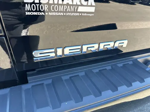 Black 2018 GMC Sierra 1500 Denali